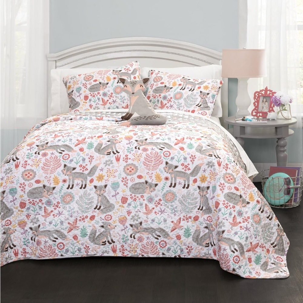 Frolicking Foxes Print Comforter Set - Twin White & Pink
